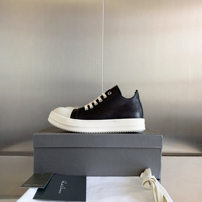 Rick Owens Low-top Sneakers - Black Unisex Streetwear Limited Edition - **Rick Owens Black Low-Top Sneakers: Avant-Garde Elegance and Comfort** Step into the future of fashion
