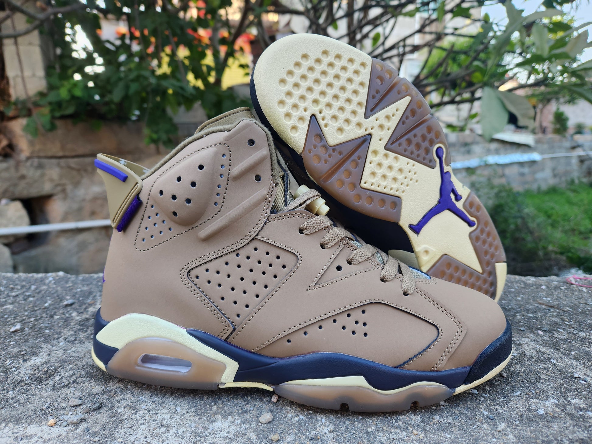 Jordan 6 'travis Scott British Khaki' - Black Unisex Streetwear Limited Edition - The Air Jordan 6 'Travis Scott British Khaki' is a standout collaboration between Jordan Brand