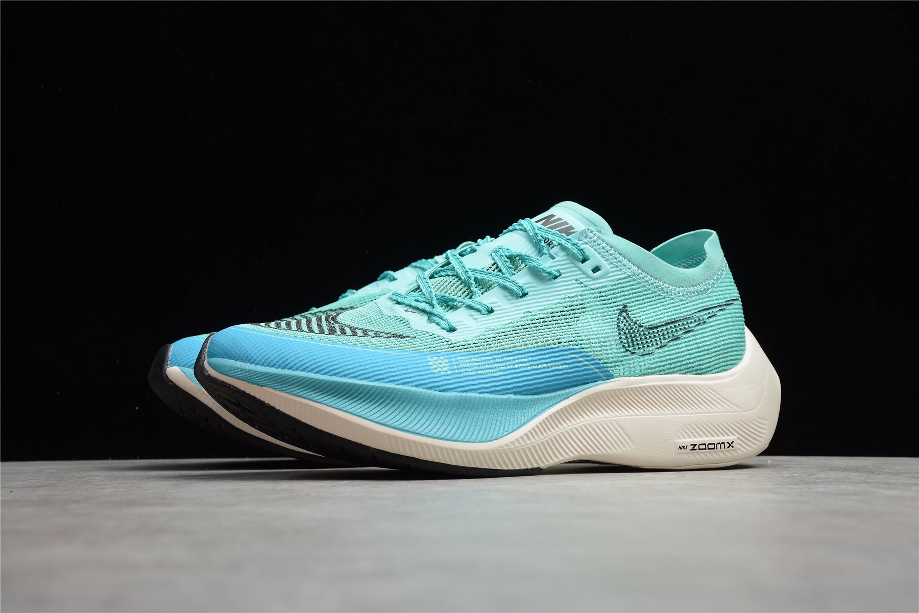 Zoom - Vaporfly Ne - T% 2 Turquoise And - White Unisex Streetwear Limited Edition - ### Nike ZoomX Vaporfly NEXT% 2 The Nike ZoomX Vaporfly NEXT% 2 is designed for