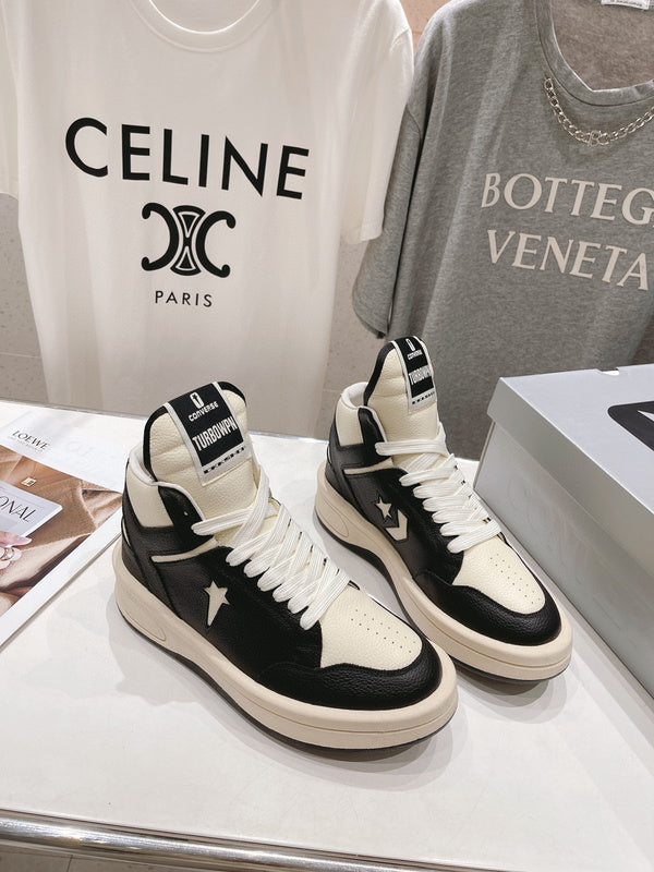 Rick Owens High-top Sneakers - Black Unisex Streetwear Limited Edition - **Rick Owens High-Top Sneakers: Dual-Tone Elegance and Craftsmanship** Step up your fashion game with Rick