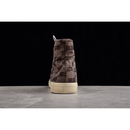 BALENCIAGA Paris High Vulc Destr - Bb Cloth Sneakers - Red Unisex Streetwear Limited Edition - The Balenciaga Paris High Vulc Destr x BB Cloth sneakers merge iconic style with urban