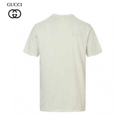 Gucci Eyes Graphic T-shirt - Red Unisex Streetwear Limited Edition - <span>This Gucci t-shirt features a playful graphic design with eyes on a green and pink