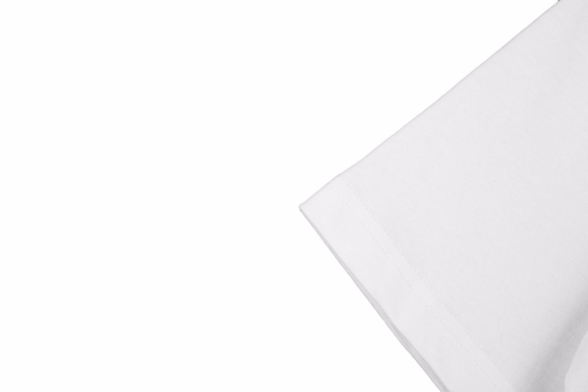 Camiseta Gucci con logo retro