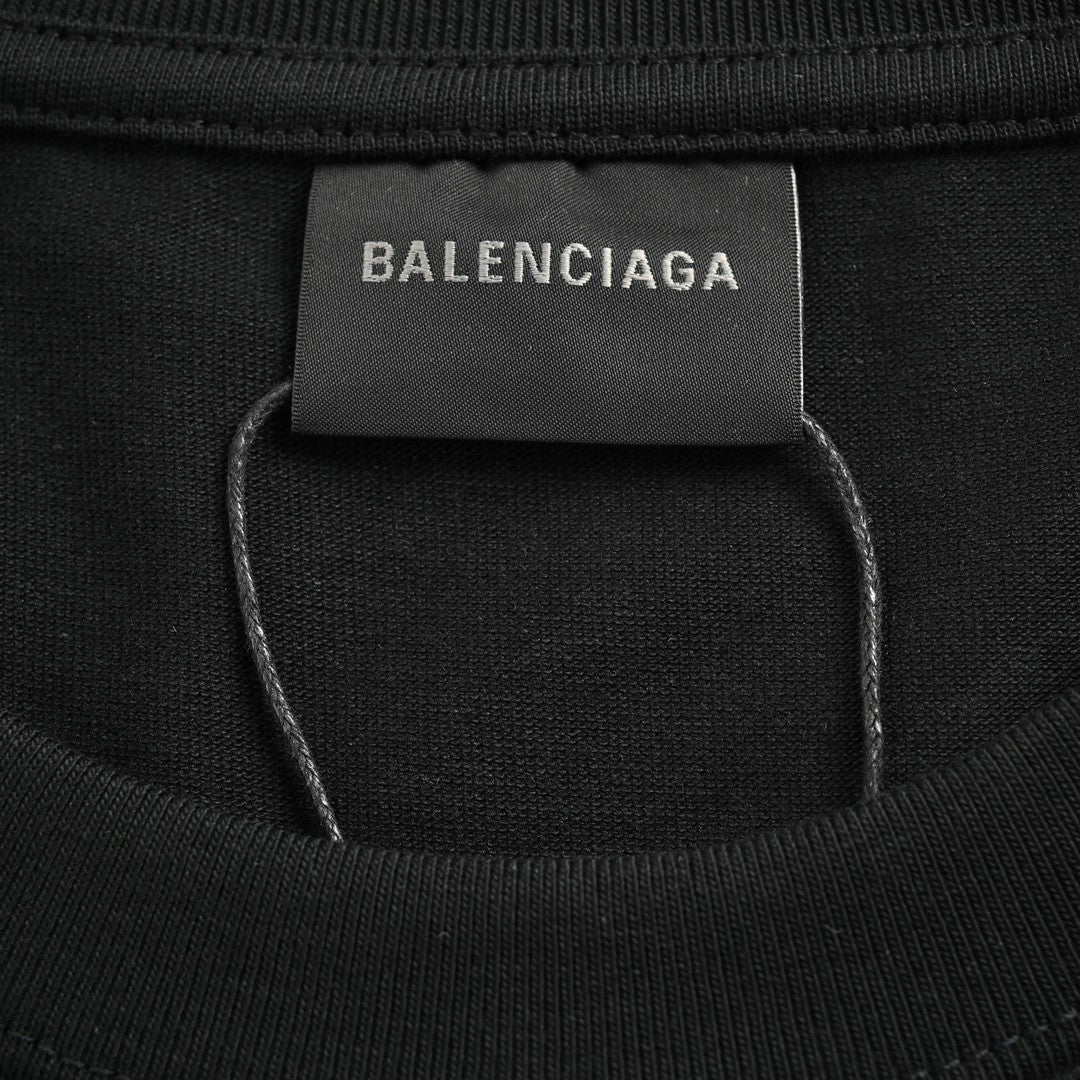 Camiseta Balenciaga - Símbolo de la Ley Seca