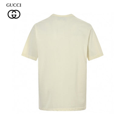 Gucci Graphic T-shirt - Cream Unisex Streetwear Limited Edition - <span>This Gucci t-shirt features a striking graphic design with the Gucci logo displayed in a