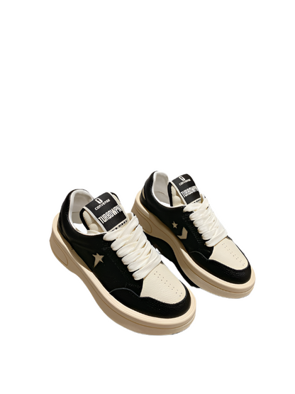 Golden Goose Cream And Star Sneakers - Black Unisex Streetwear Limited Edition - **Golden Goose Cream and Black Star Sneakers: A Perfect Blend of Classic and Contemporary Style**