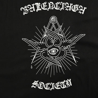 T-shirt noir Balenciaga Society avec motif blanc.