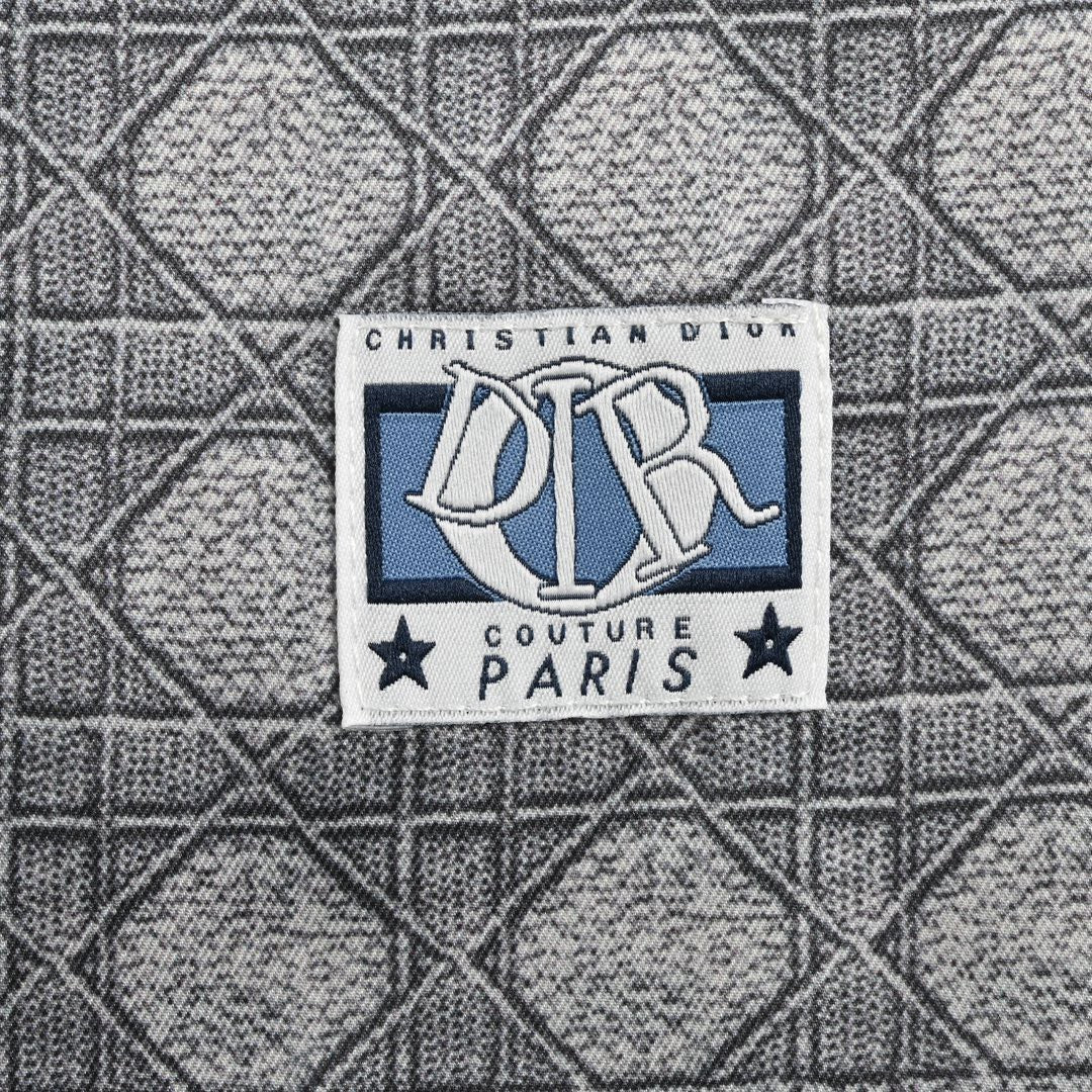 Camisa Dior de manga corta con estampado geométrico en gris