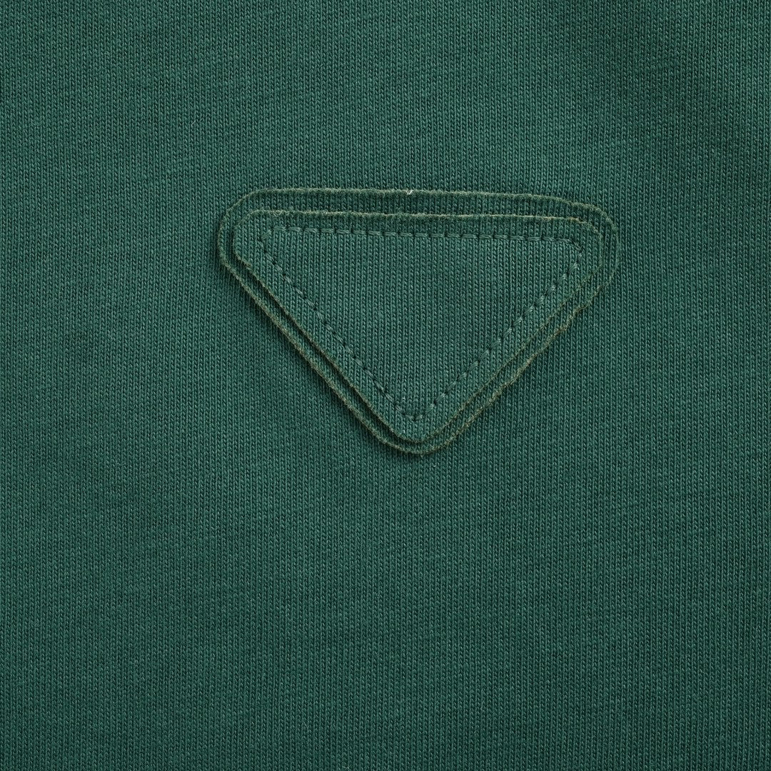 Prada Green Contrast Trim T-Shirt - detail - replica sneakers