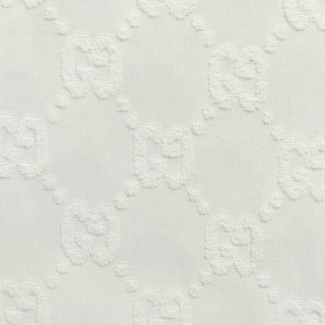 Camiseta Gucci con estampado GG (blanca)