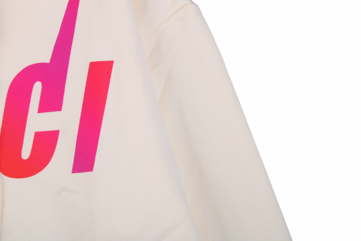 Sudadera con capucha Gucci con logo arcoíris - Crema