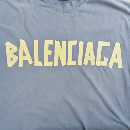 Camiseta azul con logo vintage de Balenciaga