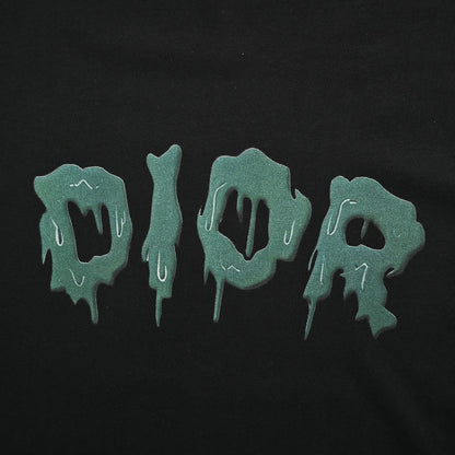 Camiseta Dior con logo goteando (negra)