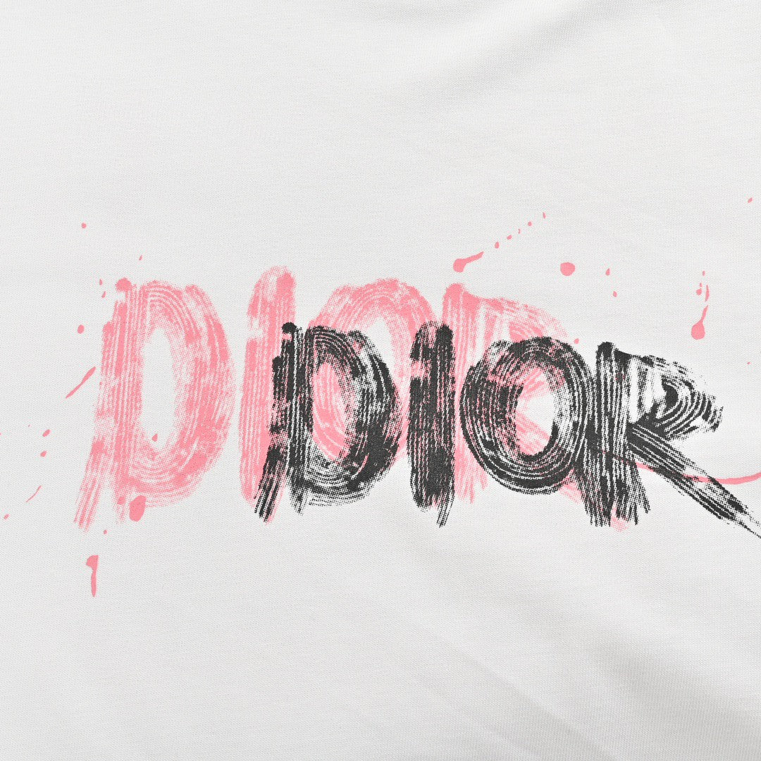 Camiseta Dior con logo Graffiti en blanco