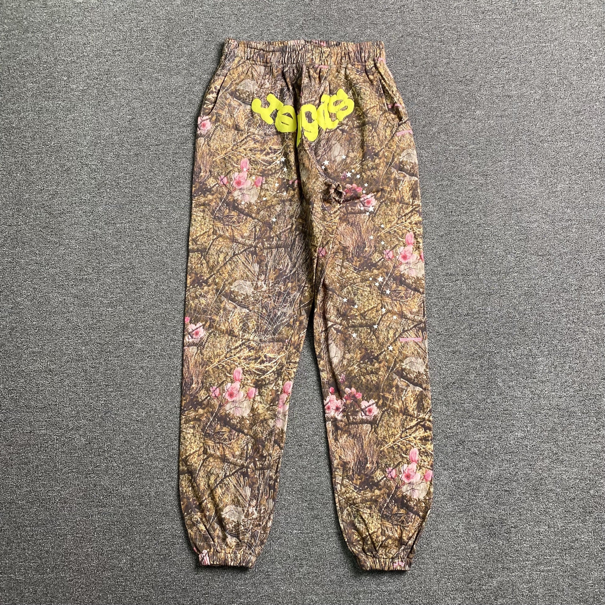 SP5DER Real Tree Og Web Sweatpants Camo - Red Unisex Streetwear Limited Edition