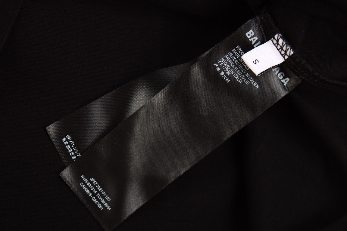 BALENCIAGA Logo T-shirt - Black Unisex Streetwear Limited Edition - The BALENCIAGA LOGO T-SHIRT BLACK - REPLICA is the epitome of luxury streetwear with a