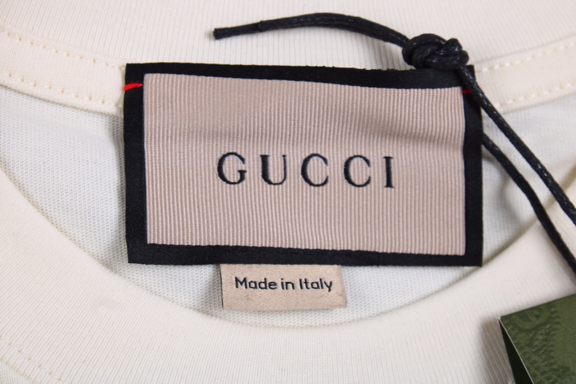 Gucci 1921 Anniversary T-shirt - - White Unisex Streetwear Limited Edition - <span>Celebrate Gucci's heritage with this anniversary t-shirt. Featuring the iconic interlocking GG logo adorned with