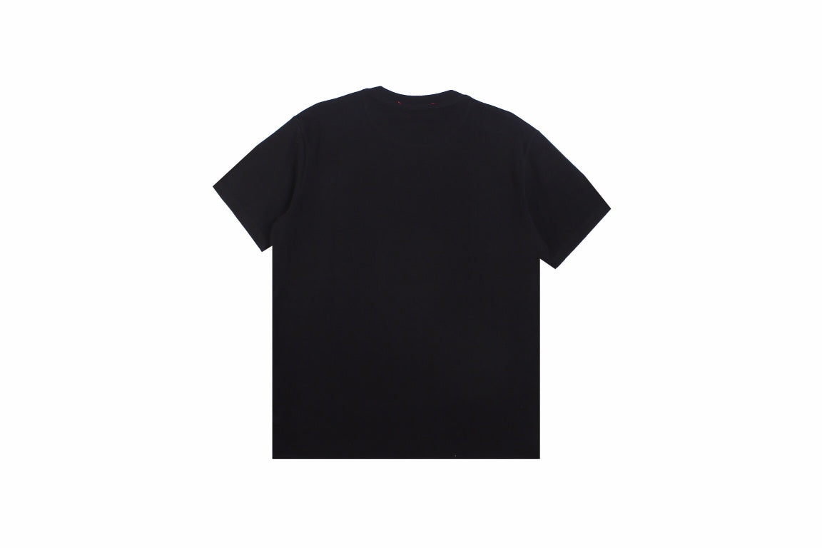 Gucci Mushroom Cluster T-shirt (black) Unisex Streetwear Limited Edition - <p dir='ltr'><span>This Gucci t-shirt features a playful mushroom cluster graphic design. The black shirt