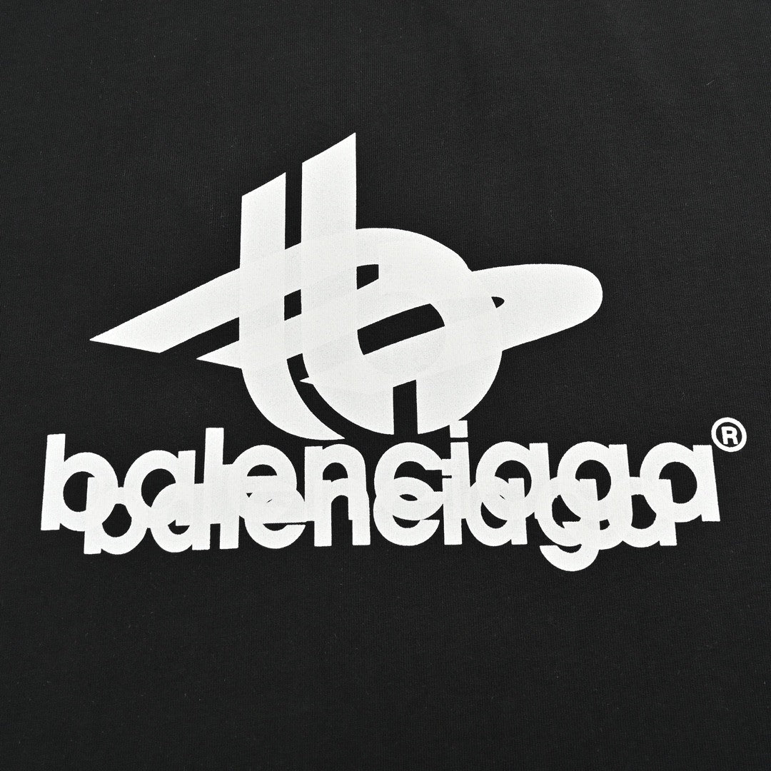 Camiseta Balenciaga - Logotipo superpuesto
