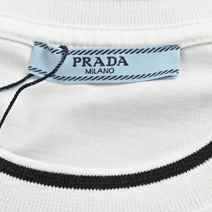 Prada Milano T-shirt - White Unisex Streetwear Limited Edition - <span>This Prada Milano t-shirt offers a minimalist and elegant design. The white cotton fabric is