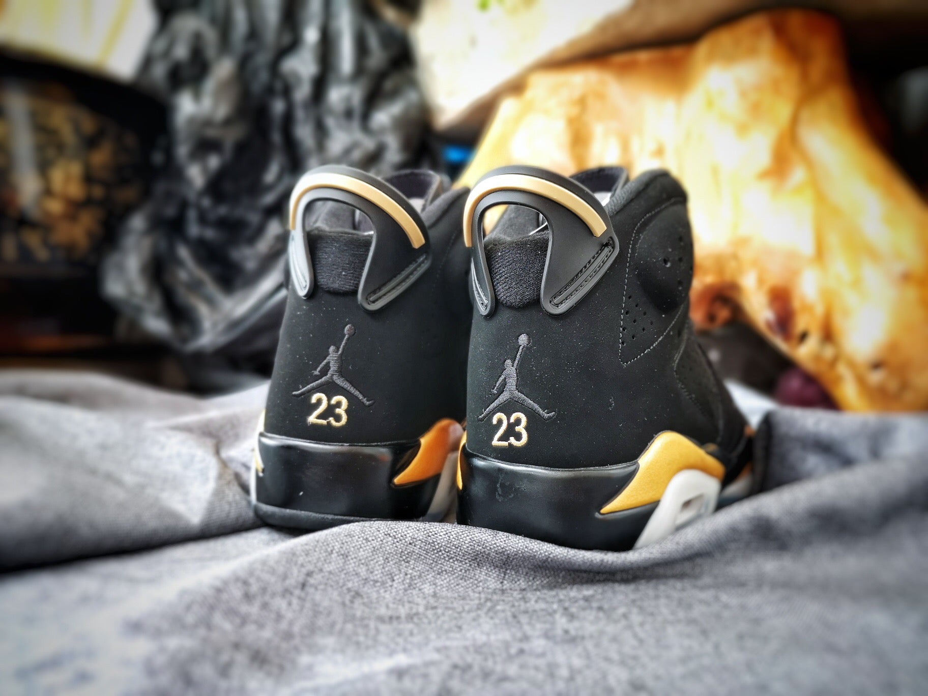 Jordan 6 And Gold Sneakers - Black Unisex Streetwear Limited Edition - Introducing the Air Jordan 6 in a striking black and gold colorway, a sleek and