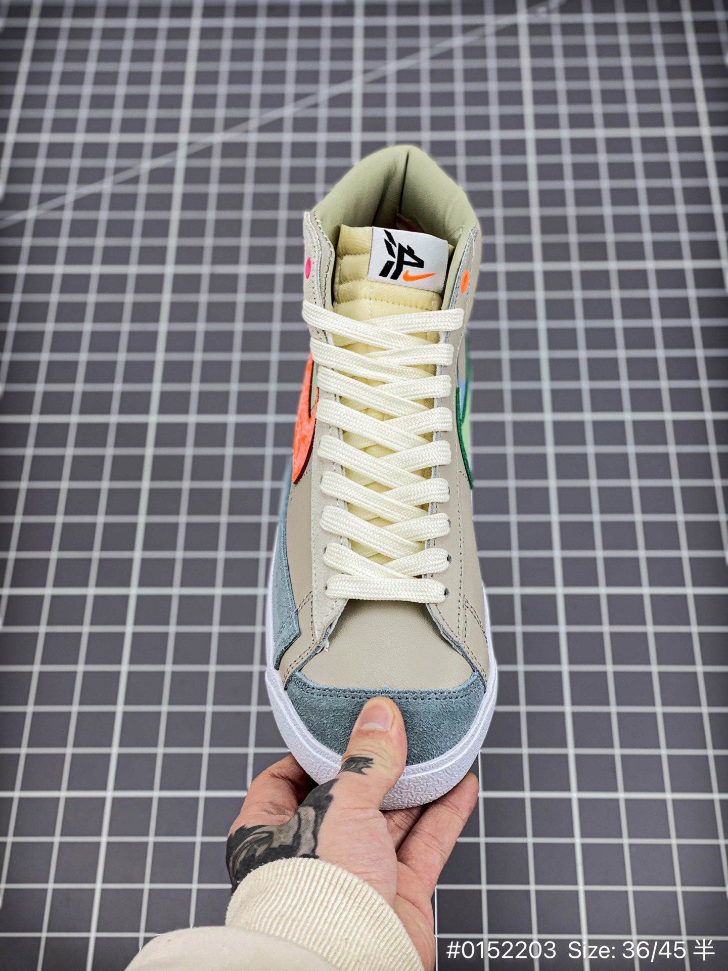 Nike Blazer1977 'hu - White Unisex Streetwear Limited Edition - The Nike Blazer 1977 'H ' Reflective Crackle Print in Beige Grey is a stylish nod