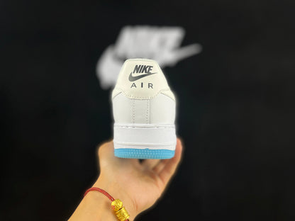NIKE Air Force 1 'white - Blue - Pink Thermochromatic' Unisex Streetwear Limited Edition - **Nike Air Force 1 'White/Blue/Pink Thermochromatic'** The Nike Air Force 1 'White/Blue/Pink Thermochromatic'
