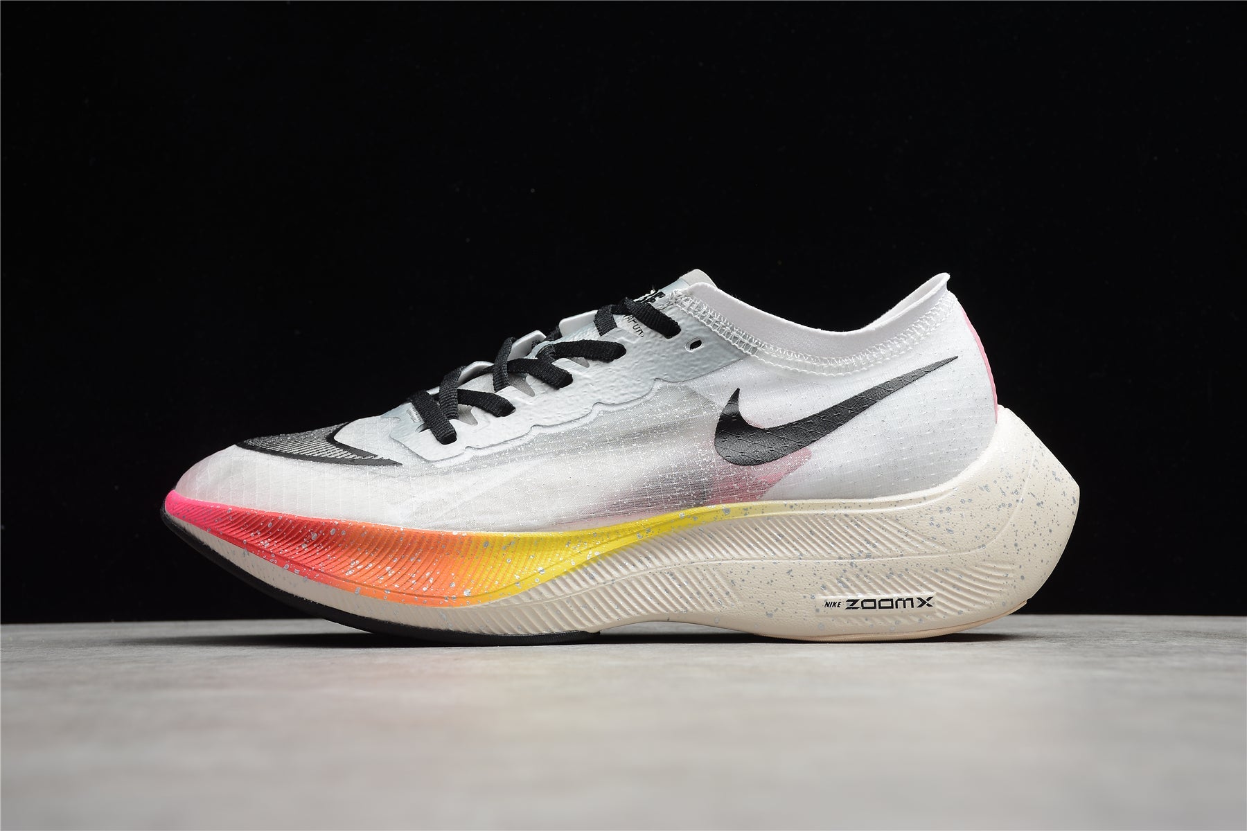Zoom - Vaporfly Ne - T% 2 White And - Black Unisex Streetwear Limited Edition - ### Nike ZoomX Vaporfly NEXT% 2 The Nike ZoomX Vaporfly NEXT% 2 is designed for