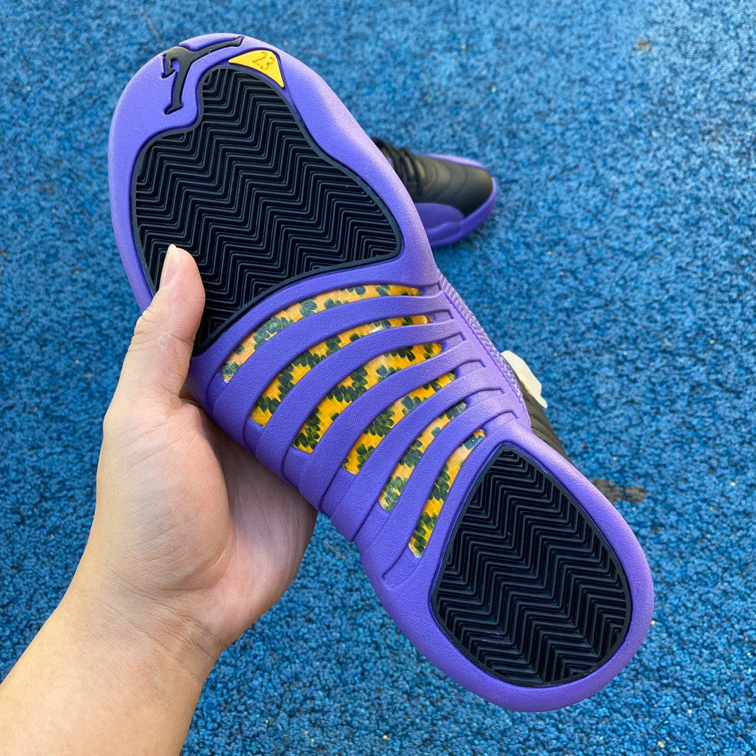 Jordan 12 - Field Purple-metallic Gold-ta - I - Black Unisex Streetwear Limited Edition - Introducing the Air Jordan 12 Retro in a striking black and purple colorway, a true
