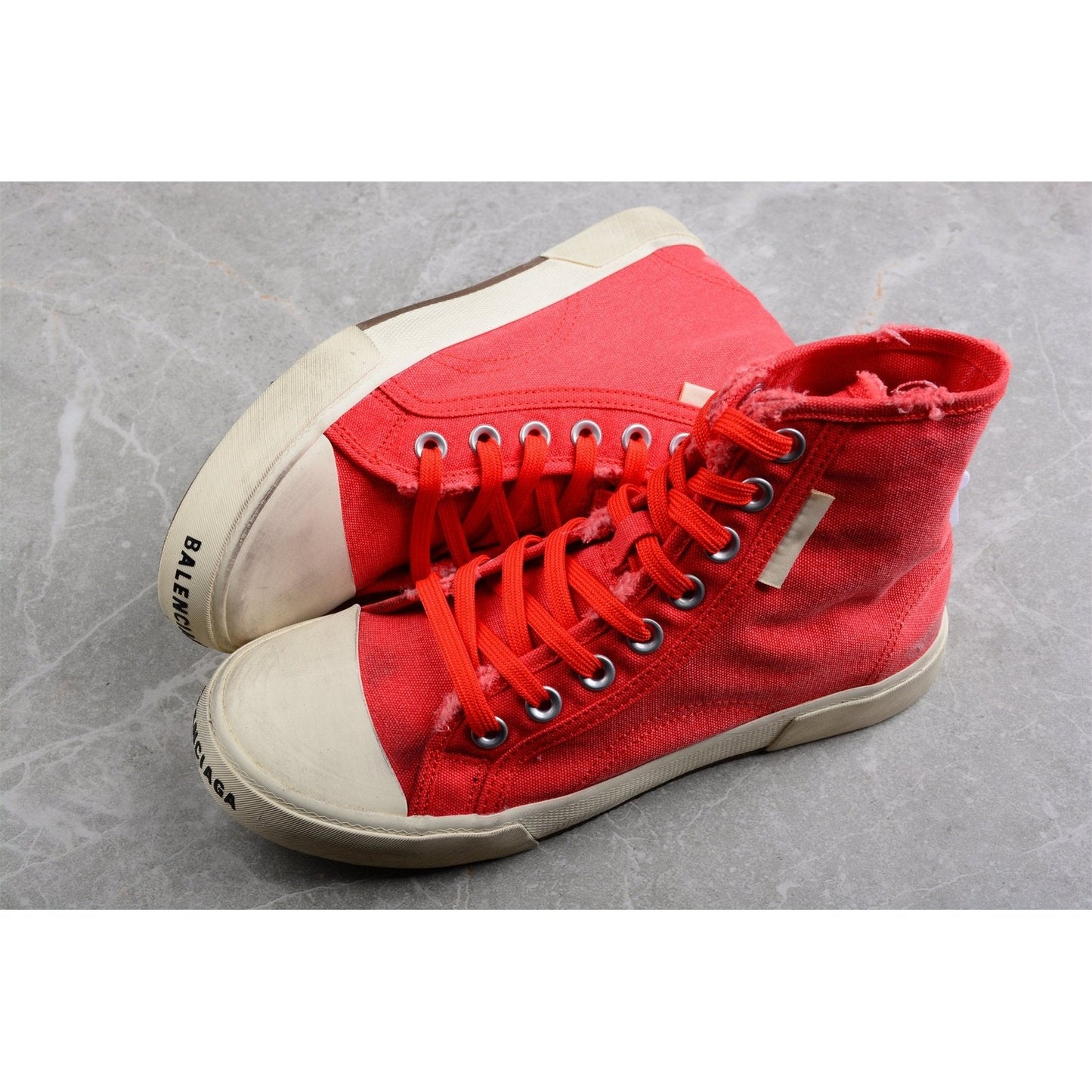 BALENCIAGA Paris High Vulc Destr - Sneakers - Red Unisex Streetwear Limited Edition - Introducing the BALENCIAGA Paris High Vulc Destr x Red, a bold fusion of edgy design