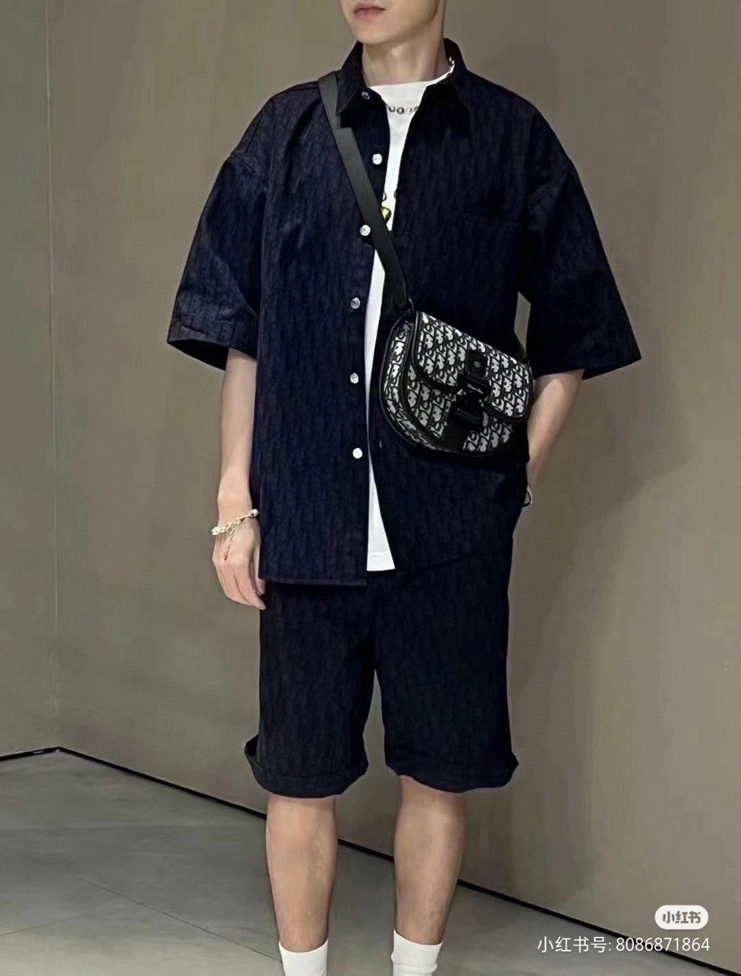 Dior Short-sleeve Shirt - Black Unisex Streetwear Limited Edition - <span>Elegant and sophisticated. Features button-down design. Made from premium fabric. Perfect for both casual and