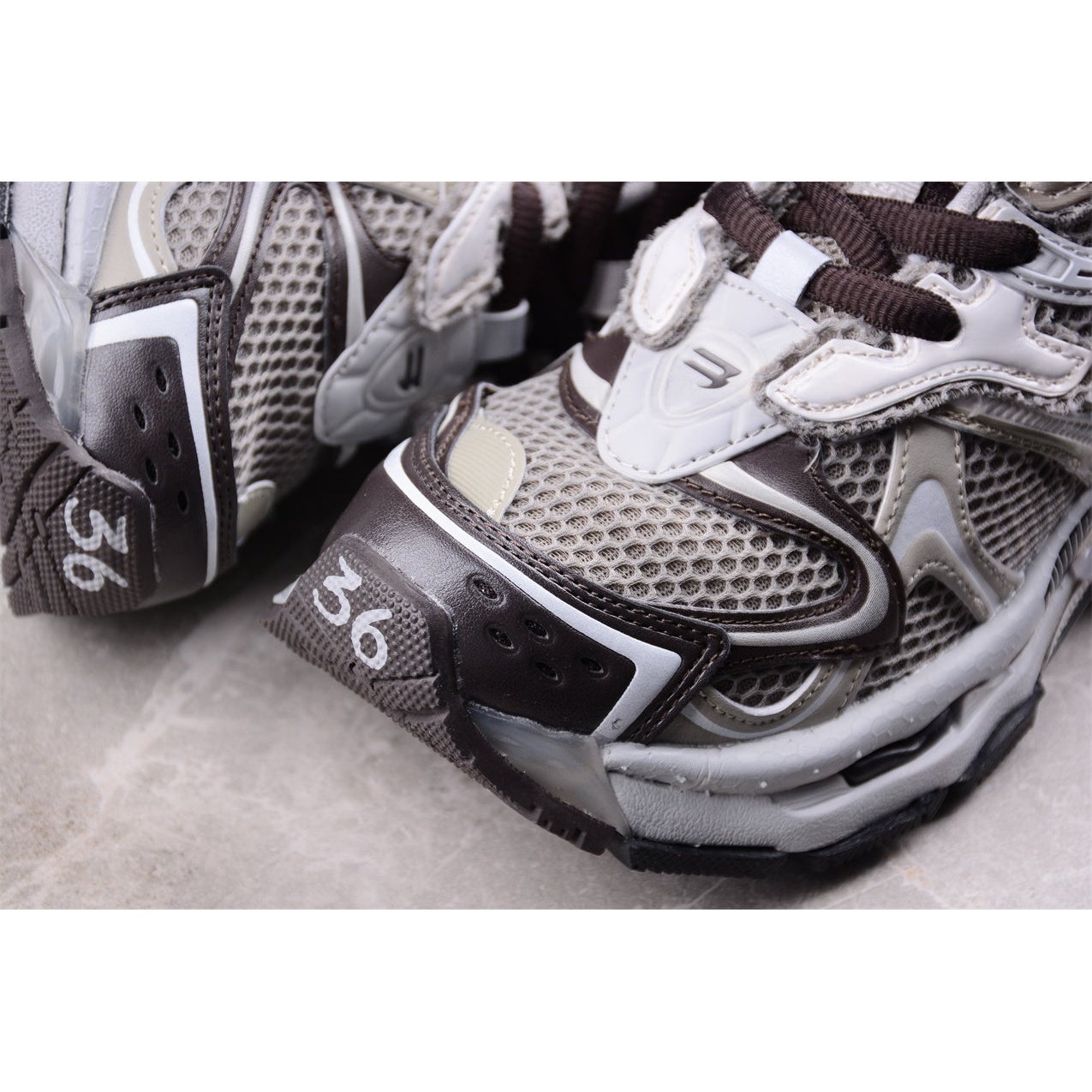 BALENCIAGA Runner - Taupe Mi - Sneakers - Red Unisex Streetwear Limited Edition - Introducing the BALENCIAGA Runner in Taupe Mix, a sophisticated fusion of style and performance. These