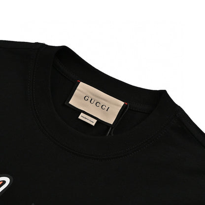 Camiseta Gucci con estampado de dragón, negra