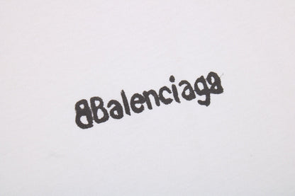 CAMISETA MINIMALISTA BLANCA DE BALENCIAGA