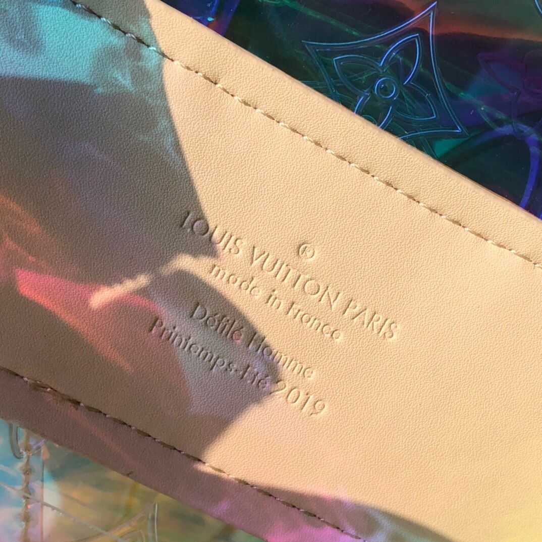 LOUIS VUITTON MONOGRAM GM PRISM HOLOGRAPHIC BACKPACK - insole - replica sneakers
