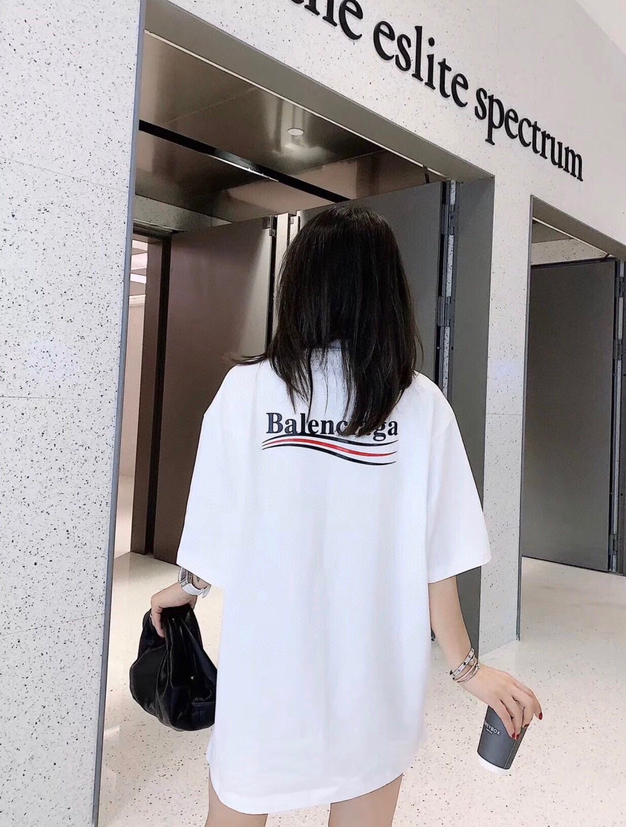 Camiseta Balenciaga con logo Wave (Blanca)