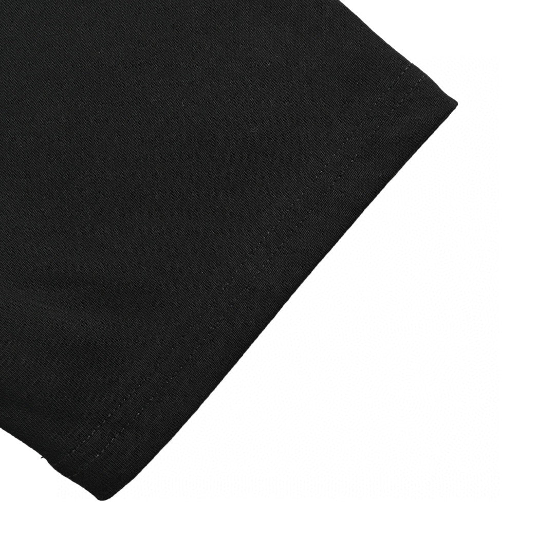 Camiseta negra con logo blanco extragrande de Dior