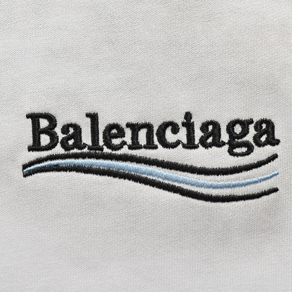 Camiseta Balenciaga con logo tie-dye (blanca)