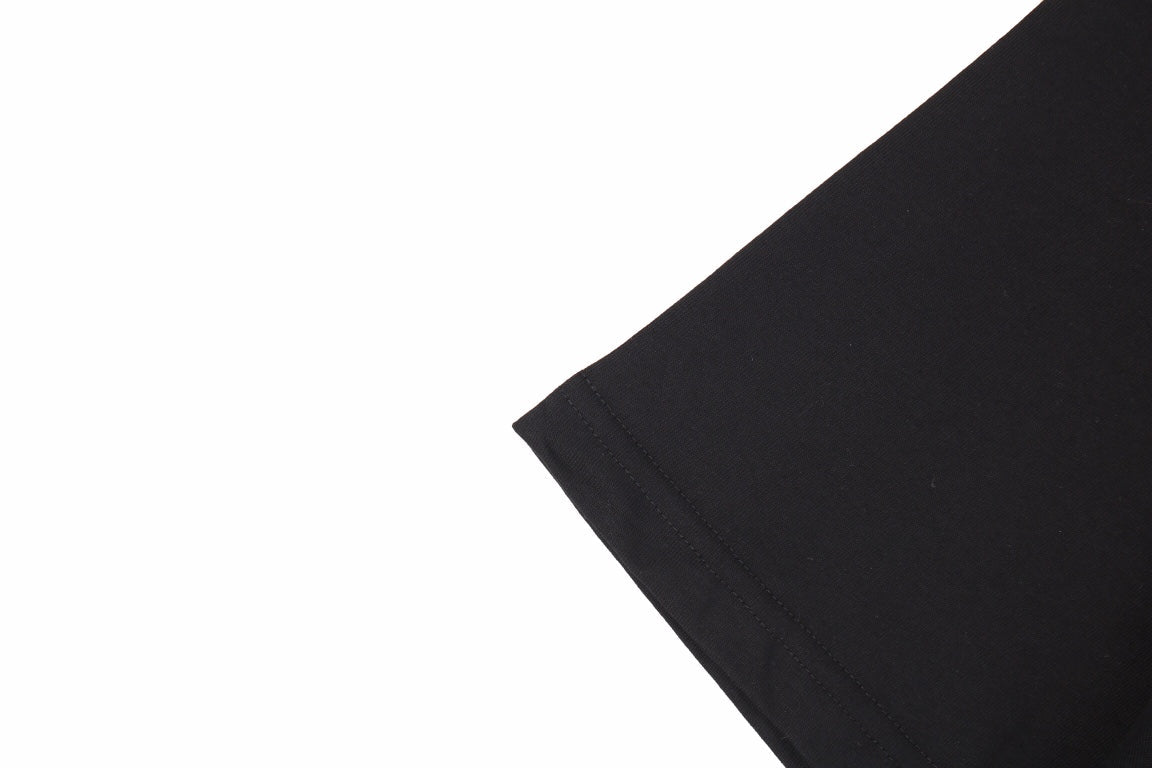 Camiseta Gucci Cities con letras mayúsculas