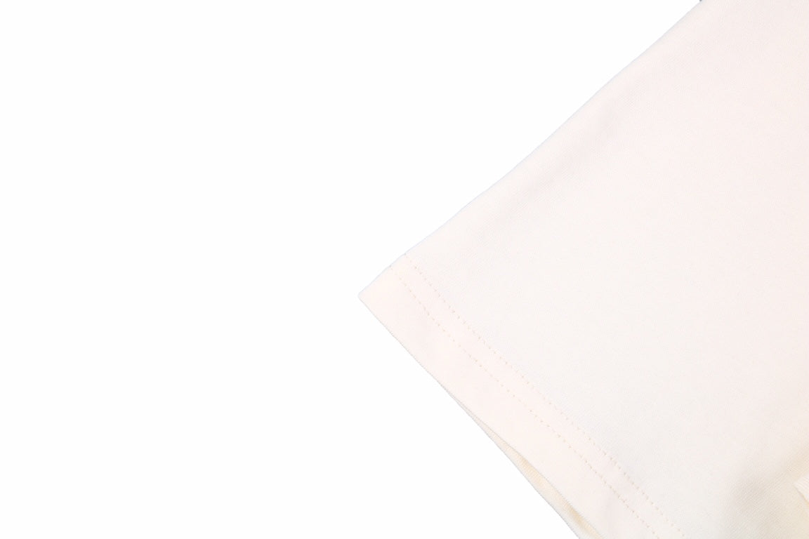 Camiseta Gucci Cities con letras en bloque - Blanca