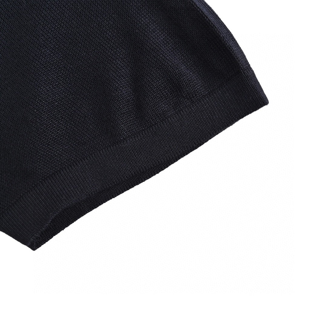 Camiseta Gucci con bordado de cerezas