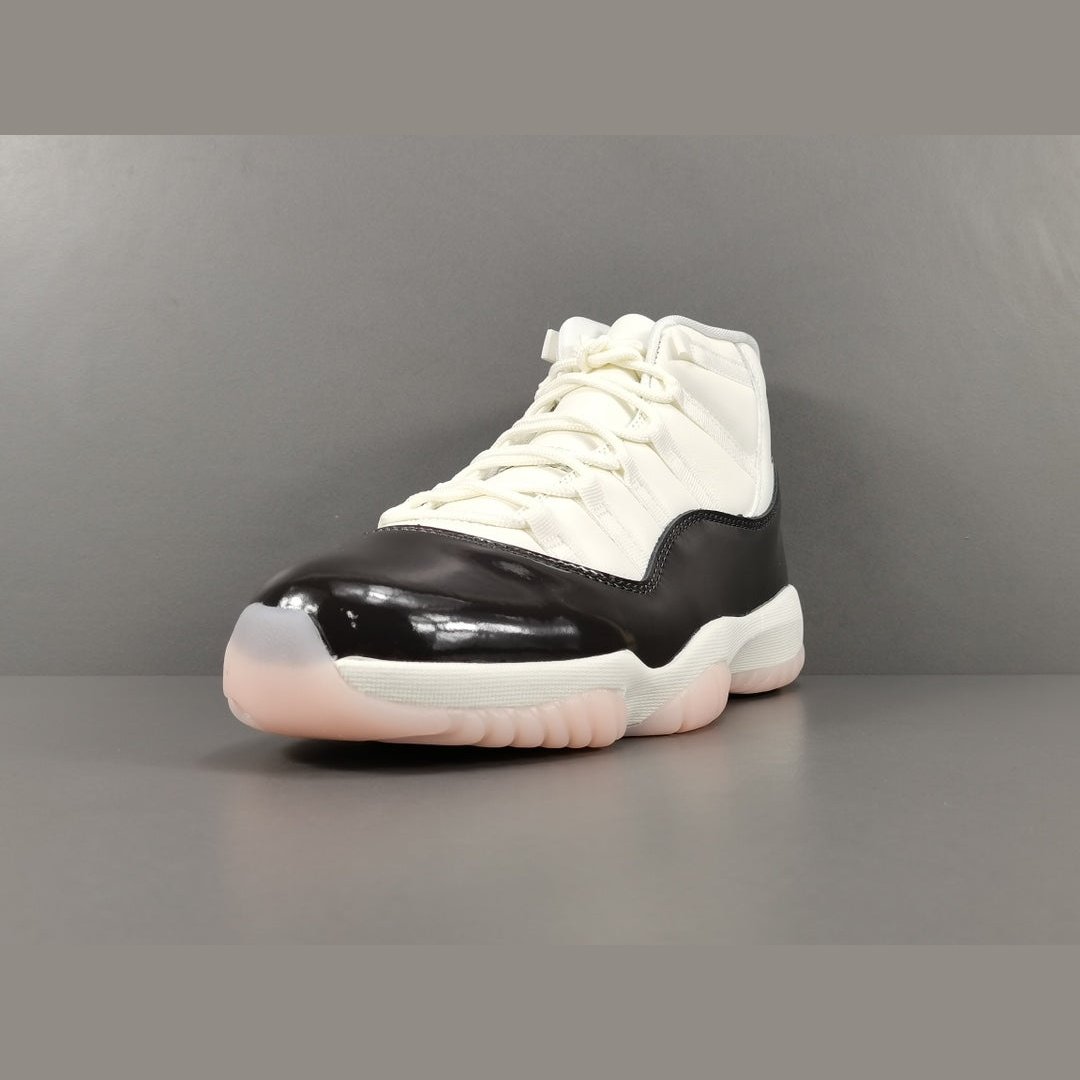 JORDAN 11 Retro - Neopolitan Sneakers - Red Unisex Streetwear Limited Edition