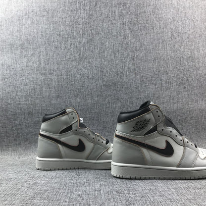 JORDAN 1 Retro High Og Defiant - Sb Nyc To Paris Sneakers - Black Unisex Streetwear Limited Edition