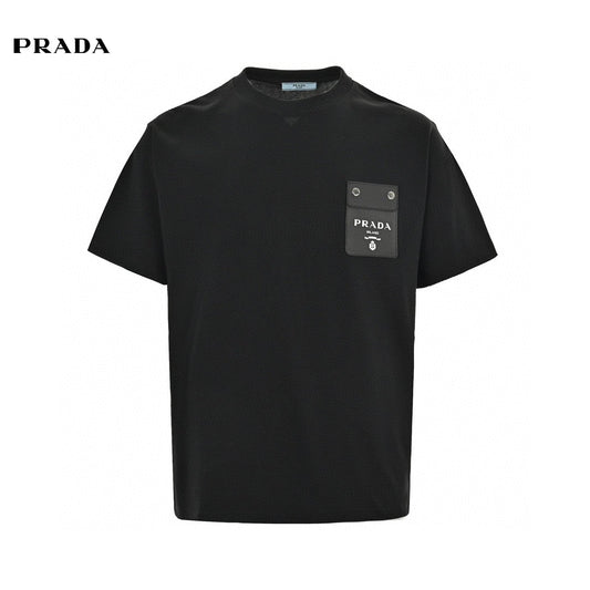 Prada T-shirt - Pocket Detail - Black Unisex Streetwear Limited Edition - <span>This Prada t-shirt features a minimalist design with a distinctive pocket detail on the front.