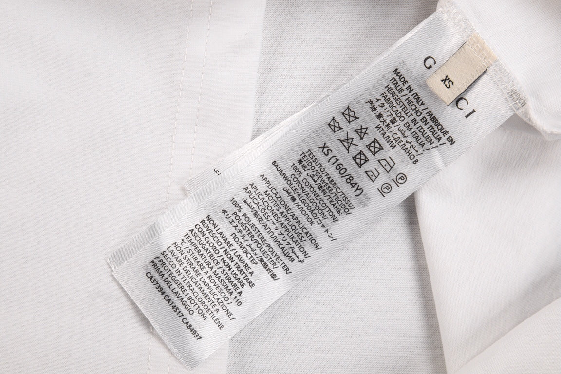 Camiseta Gucci con logo retro