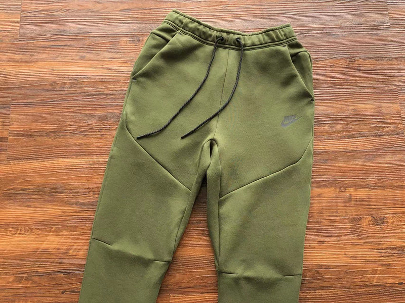 NIKE Tech Fleece Pants - Olive - Green Unisex Streetwear Limited Edition - The NIKE TECH FLEECE PANTS OLIVE GREEN - REPLICA blend modern sportswear innovation with streetwear