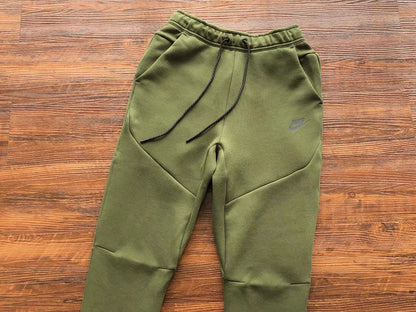 NIKE Tech Fleece Pants - Olive - Green Unisex Streetwear Limited Edition - The NIKE TECH FLEECE PANTS OLIVE GREEN - REPLICA blend modern sportswear innovation with streetwear