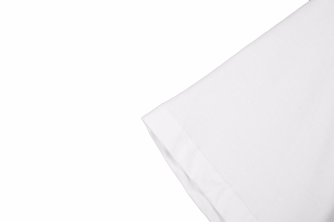 Balenciaga Supreme T-shirt (white) Unisex Streetwear Limited Edition - <span>White t-shirt featuring a small 'Supreme' logo with a wavy underline design on the front.