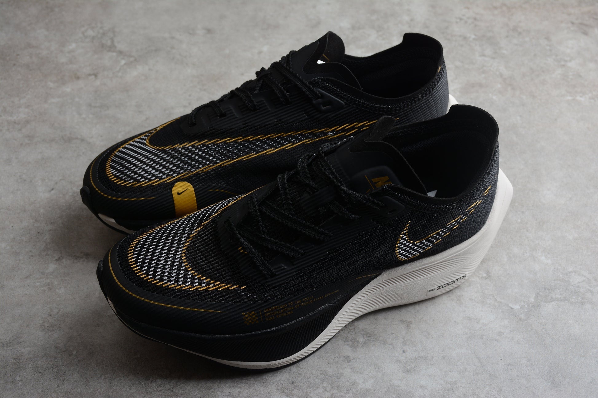 Zoom - Vaporfly Ne - T% 2 And White - Black Unisex Streetwear Limited Edition