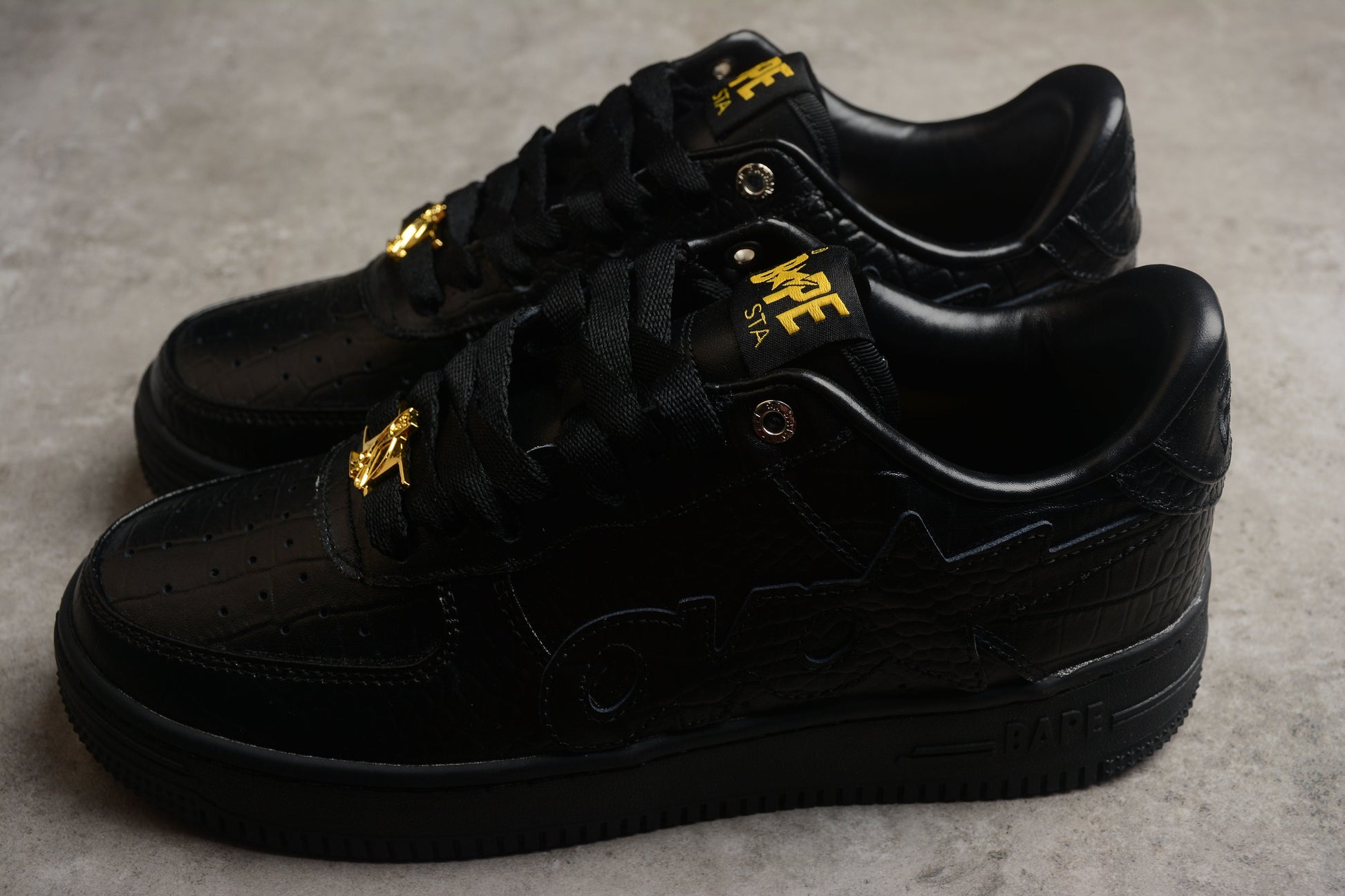 BAPE Sta Low-top Croc-embossed Sneakers - Black Unisex Streetwear Limited Edition - **BAPE STA Low-Top Black Croc-Embossed Sneakers** Introducing the BAPE STA Low-Top Black Croc-Embossed Sneakers, a